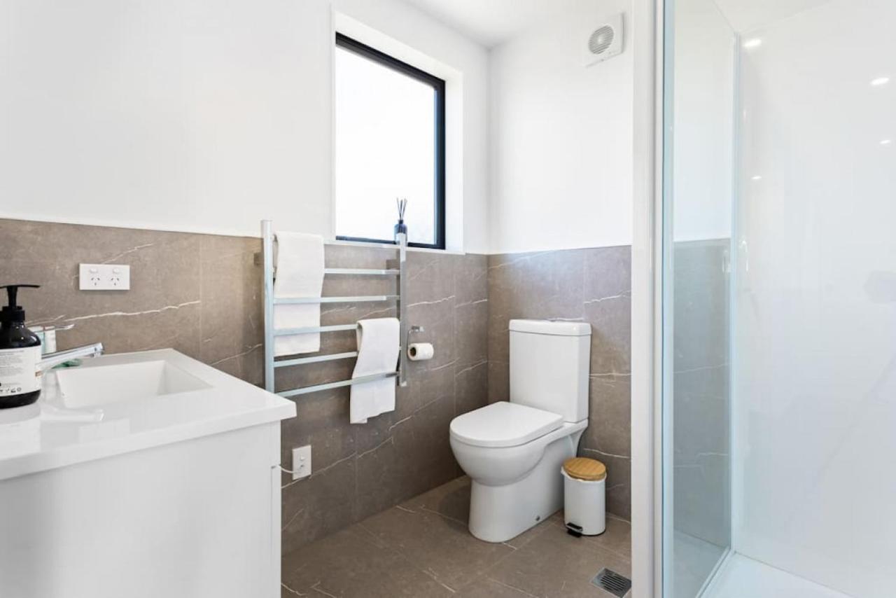 Вилла Stunning New 2Br Luxury In Pukekohe - Wifi Netflix Экстерьер фото
